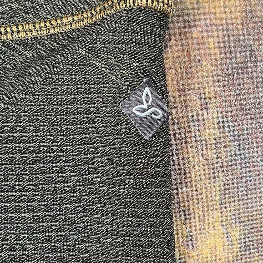 prAna Misty Capri Mid Rise Equinox Hiking Athletic Yoga Leggings Large - Picture 5 of 7
